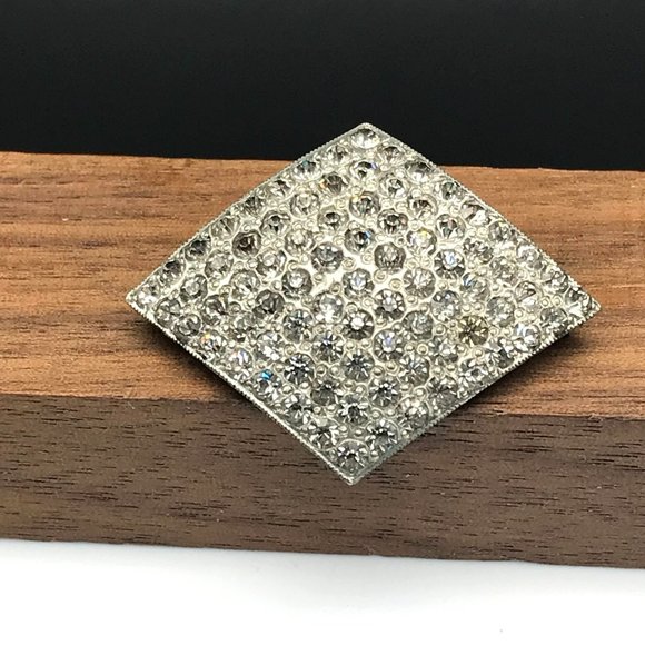 Glitz and Glam Vintage Brooch, Silver Tone Diamond Shape Pin - Picture 2 of 4